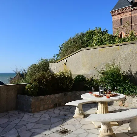 Les Chesneaux, Vue *