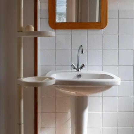 Les Chesneaux, Vue *